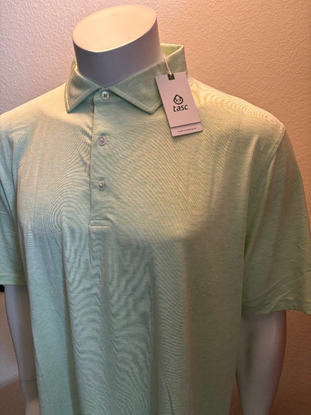 NWT mens $78 XXL TASC Cloud polo color is Aloe Heather